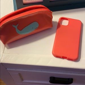 Phone case + bag that can be used for anything!